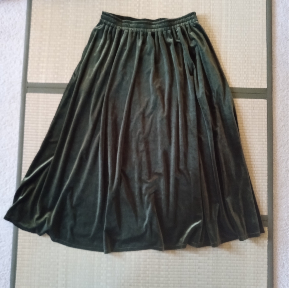 Green Velvet Maxi Skirt Linen Life L